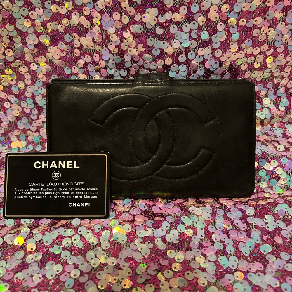 Chanel Lambskin Wallet With Authenticity Card